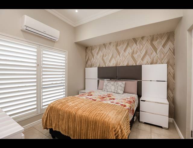 4 BEDROOM TOWNHOUSE FOR SALE IN MORNINGSIDE